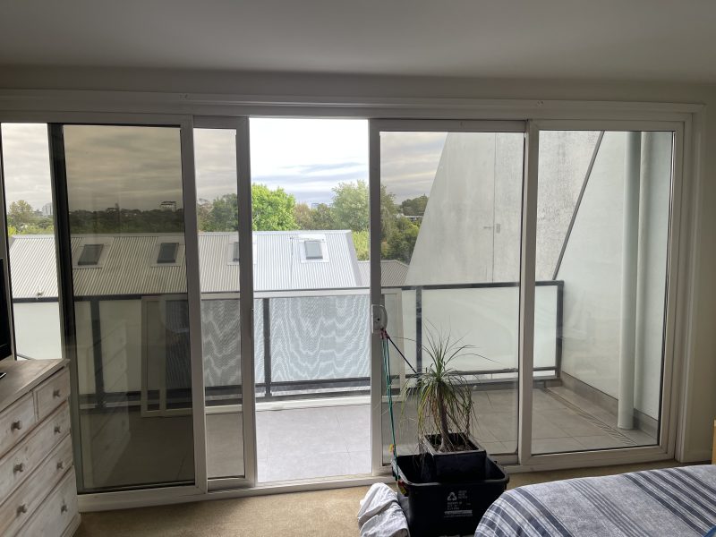 Sliding Doors vs Bifold Doors